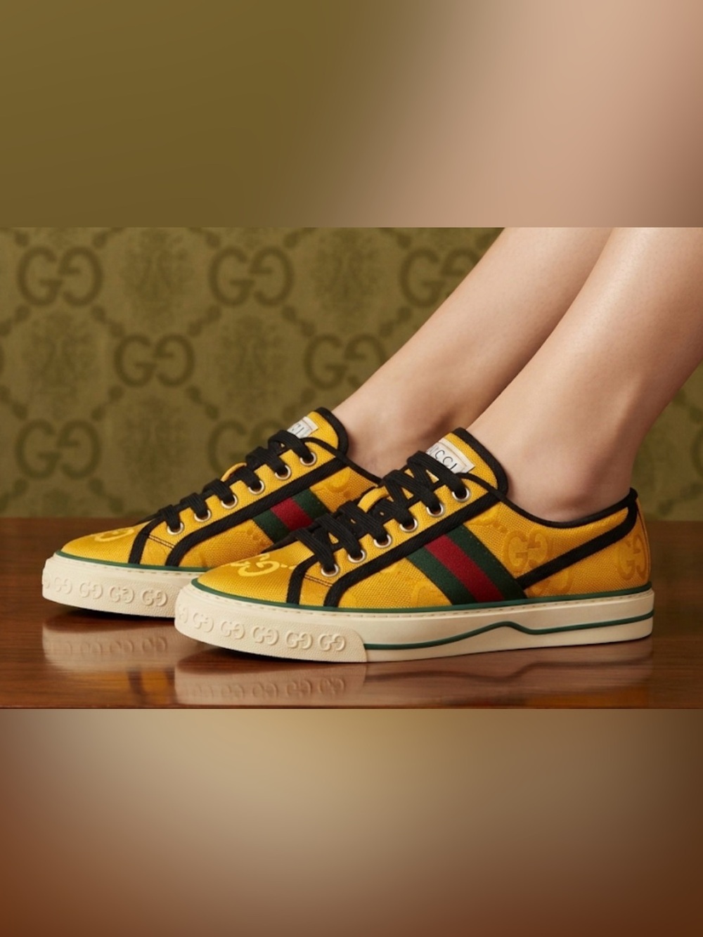 Authentic Gucci Tennis 1977 Off The Grid low-top luxury designer sneakers sz 5.5
